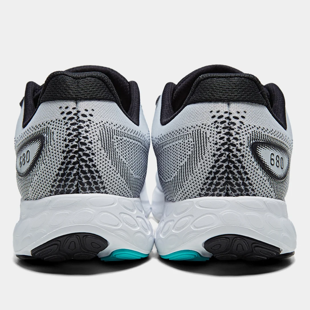 Tênis New Balance Fresh Foam 680 V8 Masculino - Cinza+Preto - Imagem 4